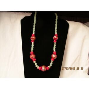 Lovely Estate Vintage JADEITE BEAD 24" NECKLACE with 5 Silk Beads 61g